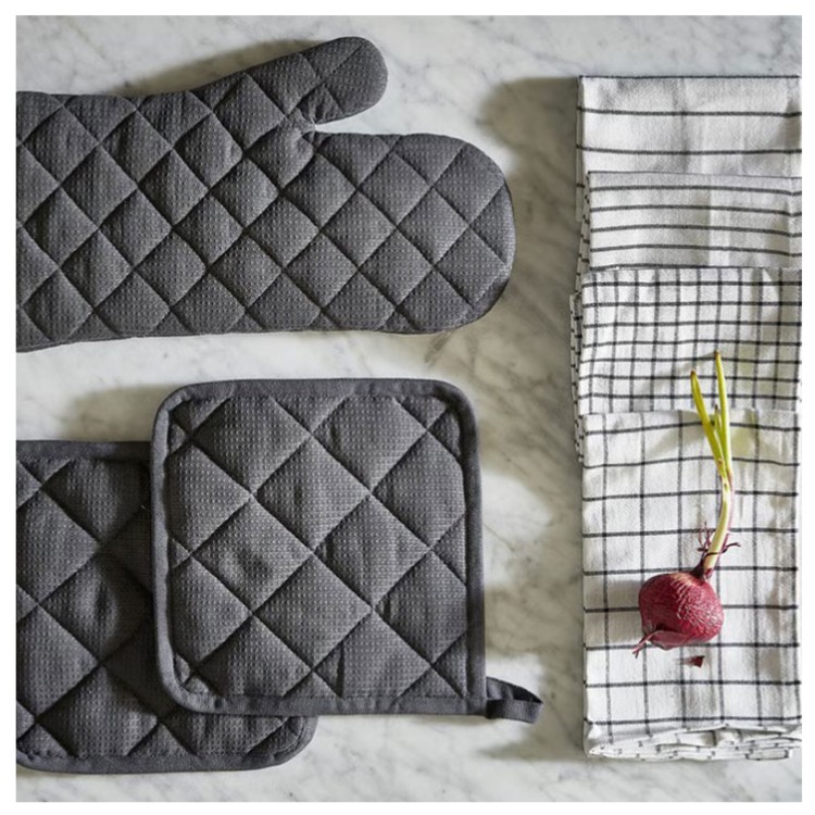 Ścierki kuchenne Ikea Rinnig 4 szt. 45x60cm 100% bawełna - prezentacja w kuchni